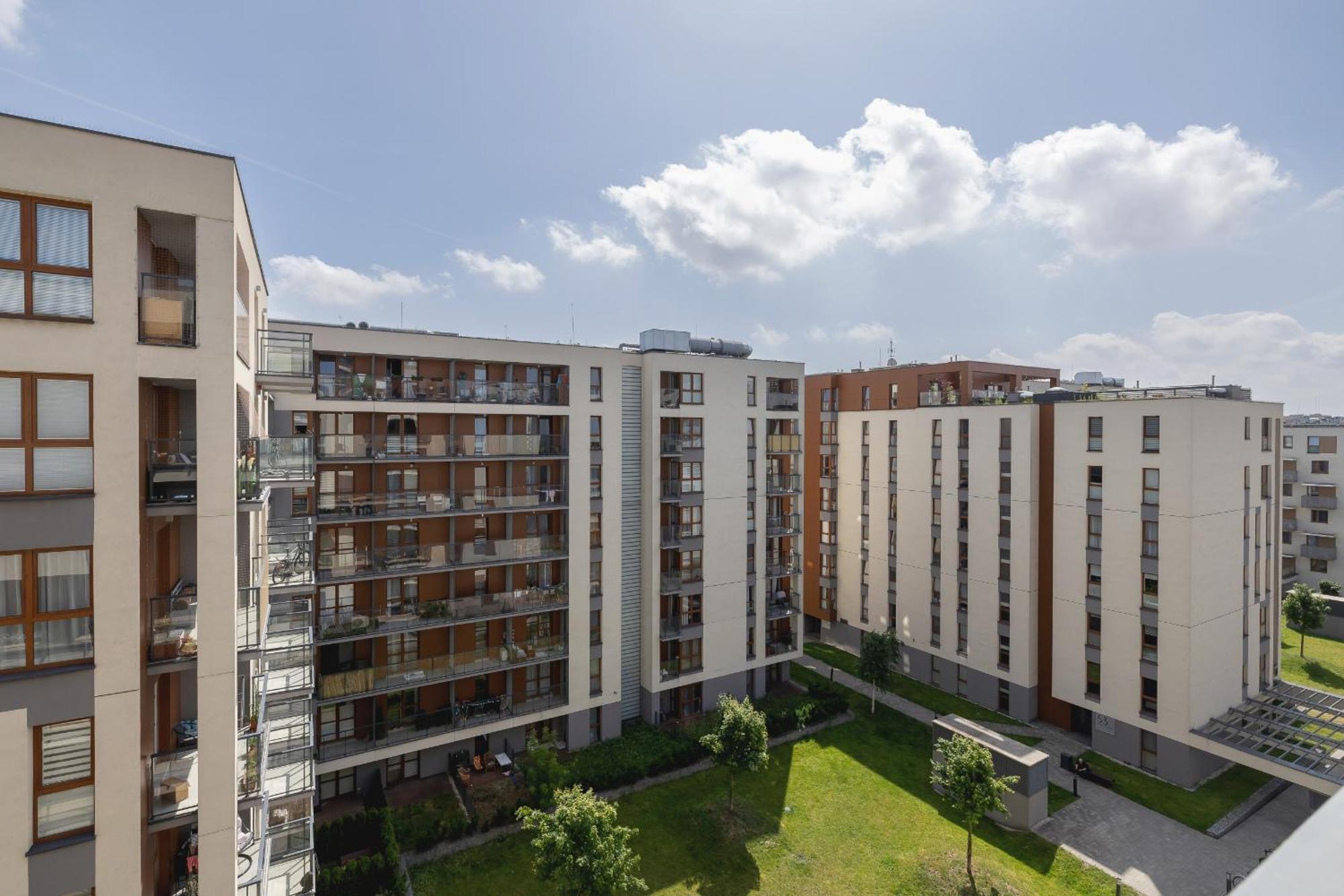 Przytulny Apartament Na Wroclawskiej Z Parkingiem W Krakowie By Noclegi Renters Exterior foto
